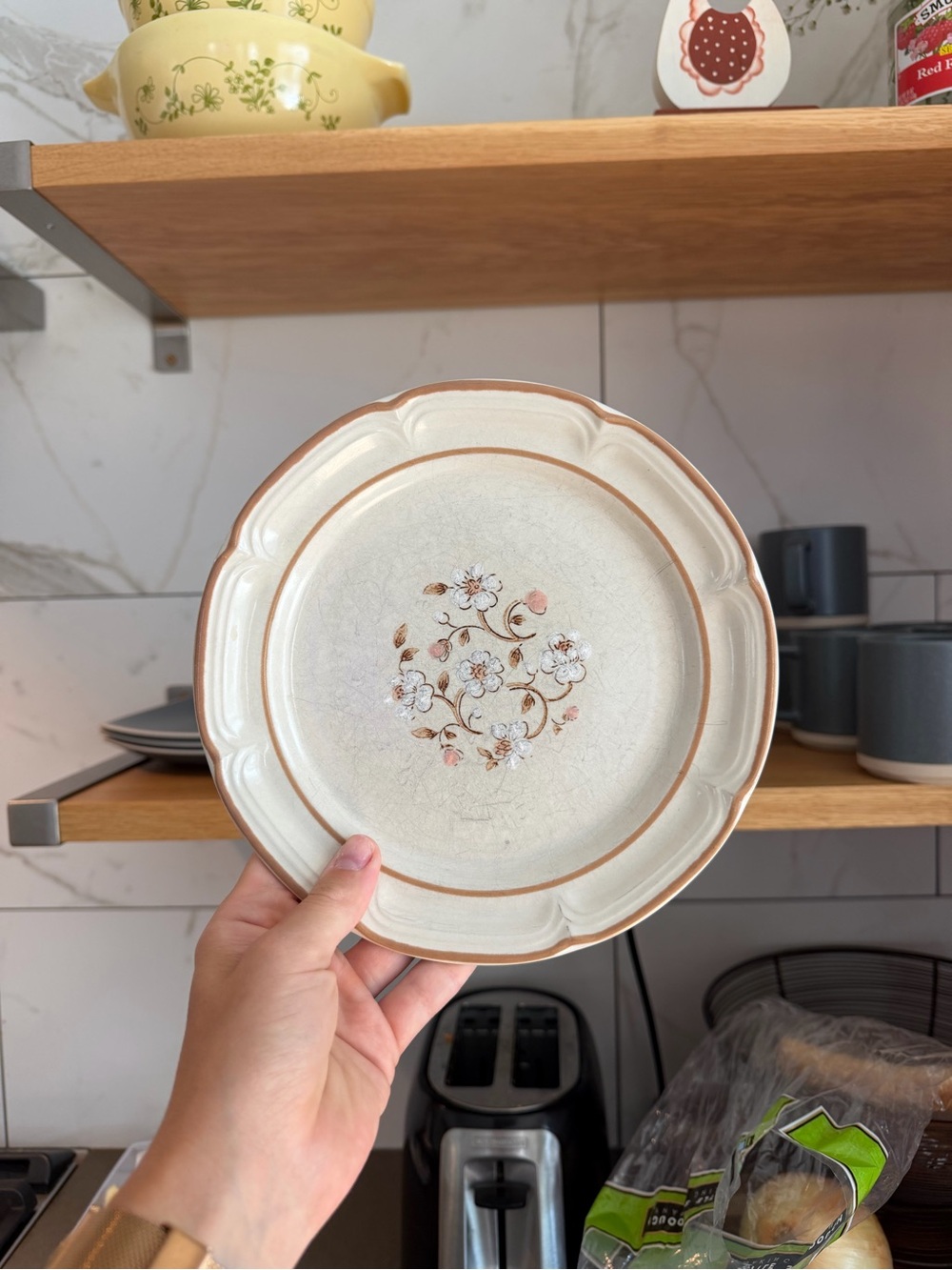 Vintage floral side plate